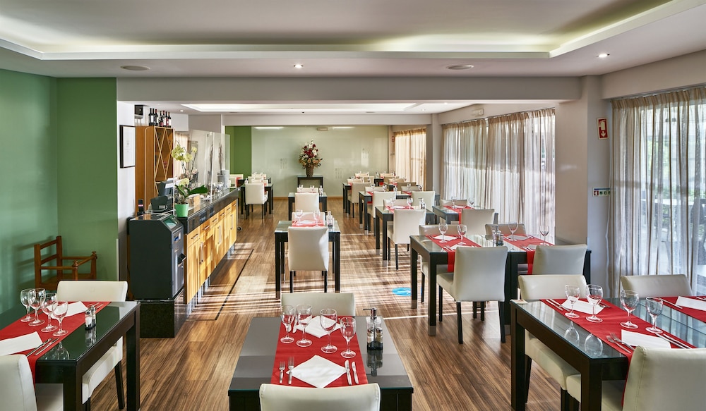 Parque Mourabel Oasis Village Pe Do Lago Apartment 54/71
