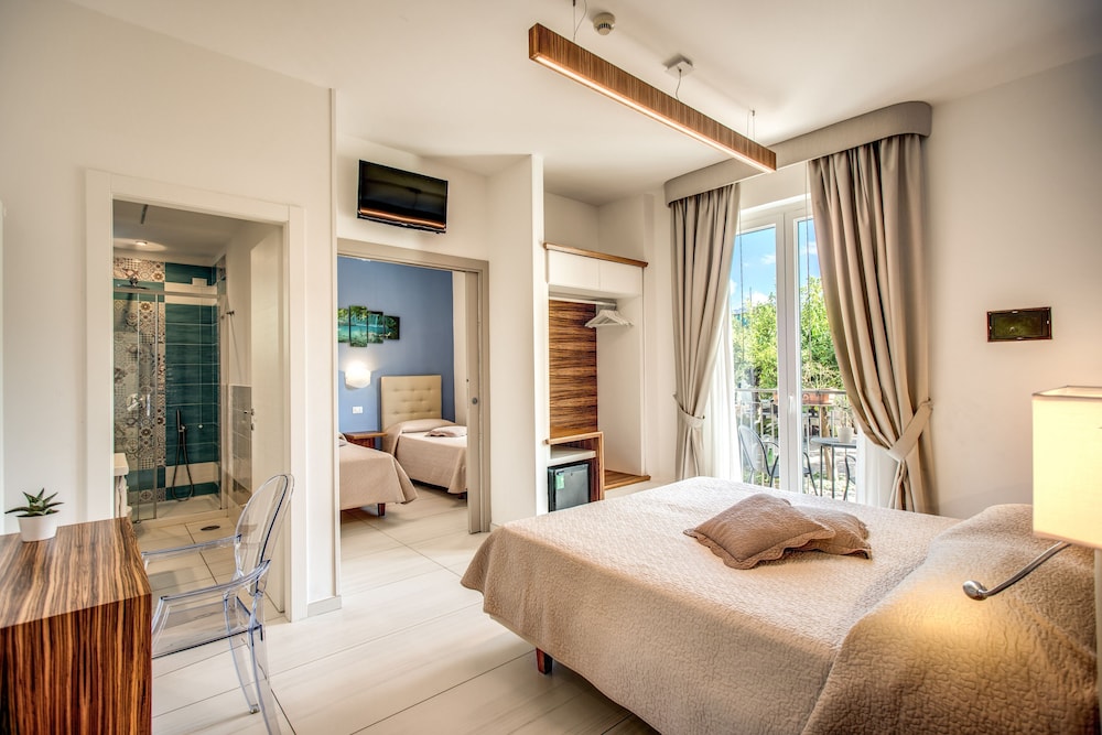 Hotel Florida Sorrento 57/80
