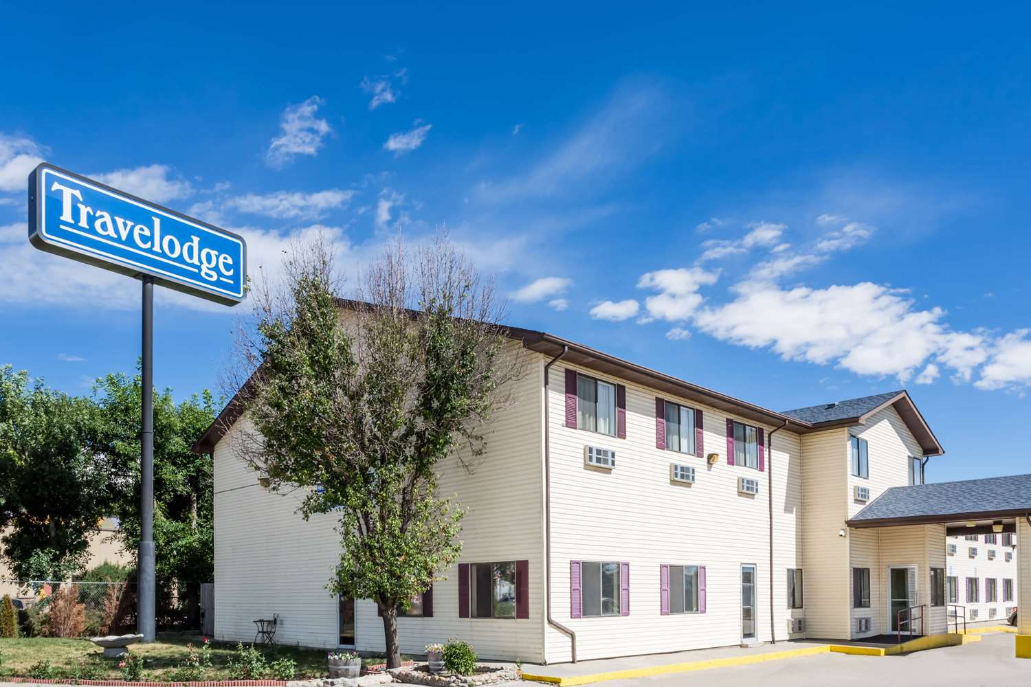 Travelodge By Wyndham Longmont 2/35