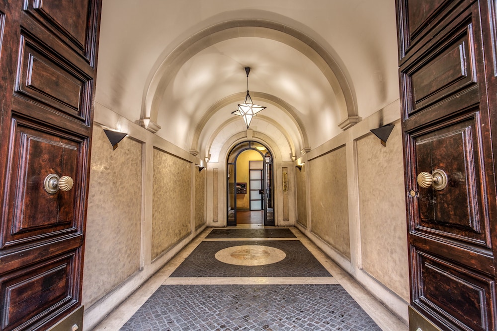 Amici Guesthouse 4/40