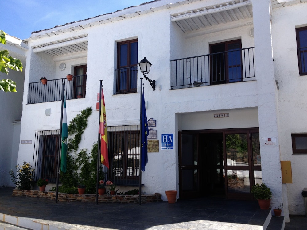 Villa Turistica de Bubion 5/57