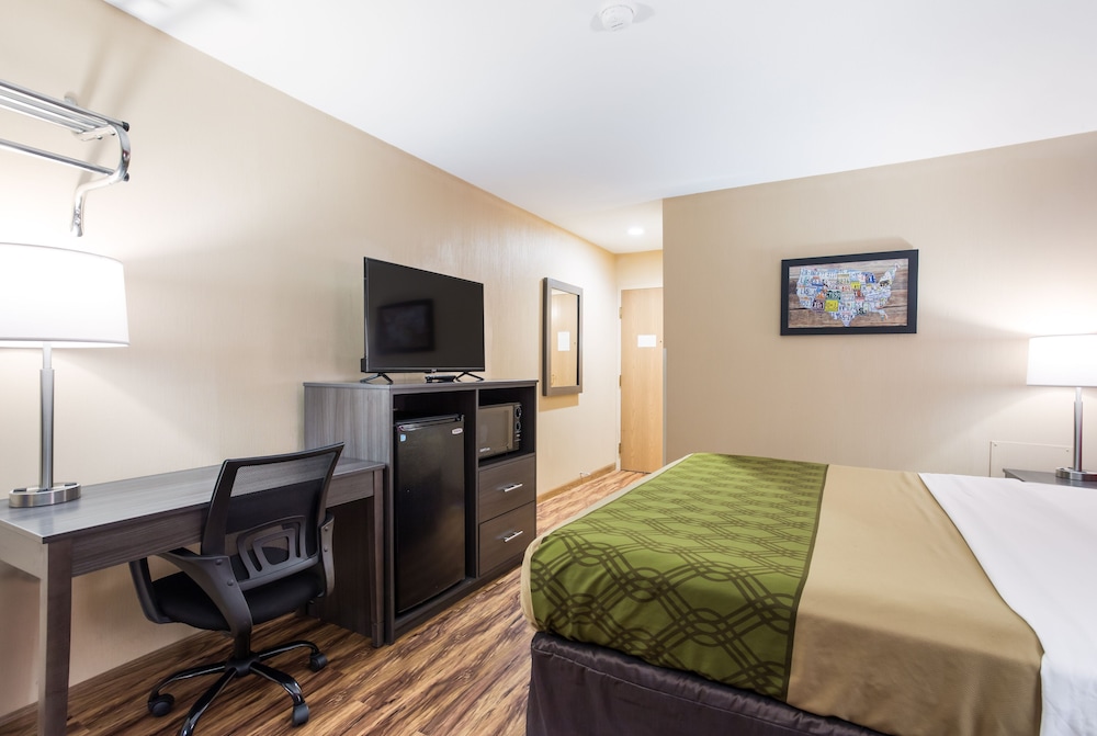 Econo Lodge Painted Post - Corning 9/23