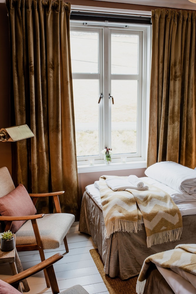 Fjaerland Fjordstove Hotell 17/63