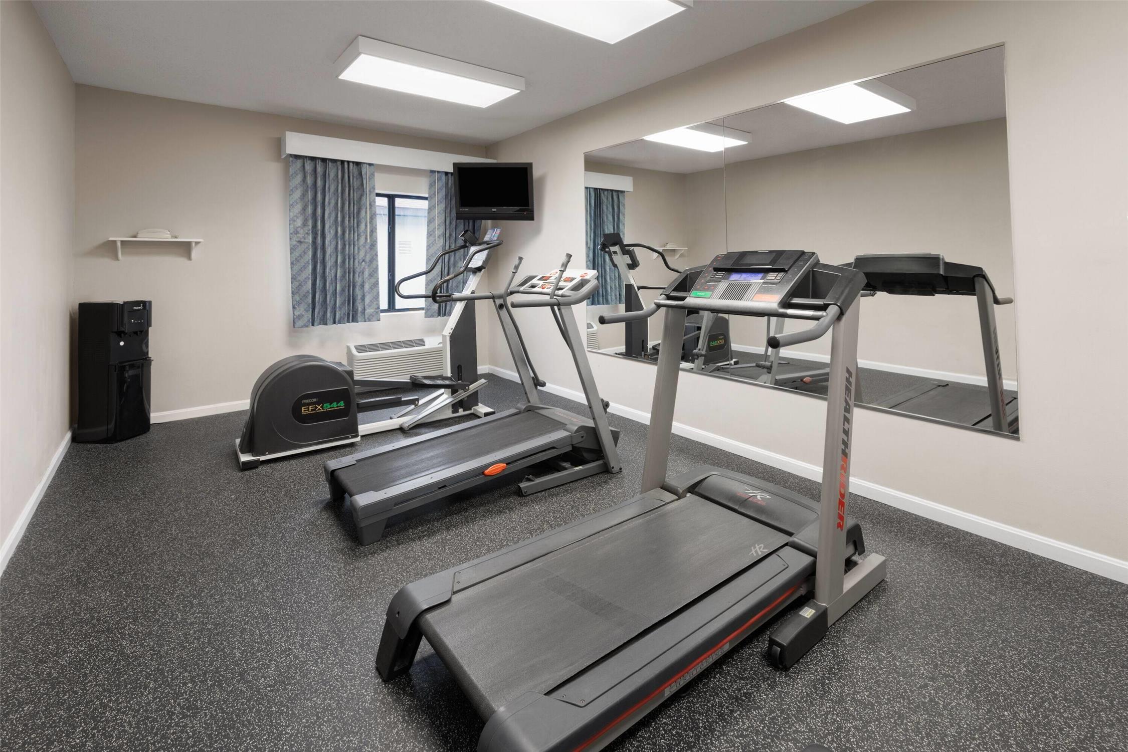Days Inn & Suites by Wyndham Seaford 19/26