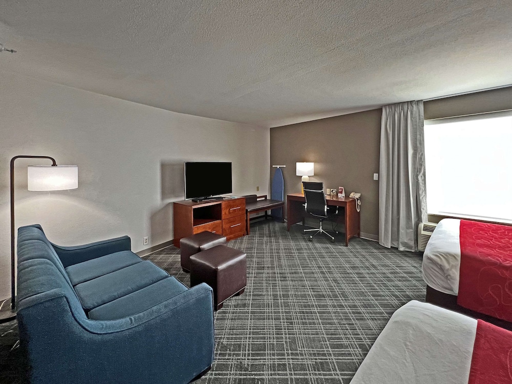 Comfort Suites Jackson Cape Girardeau 44/63