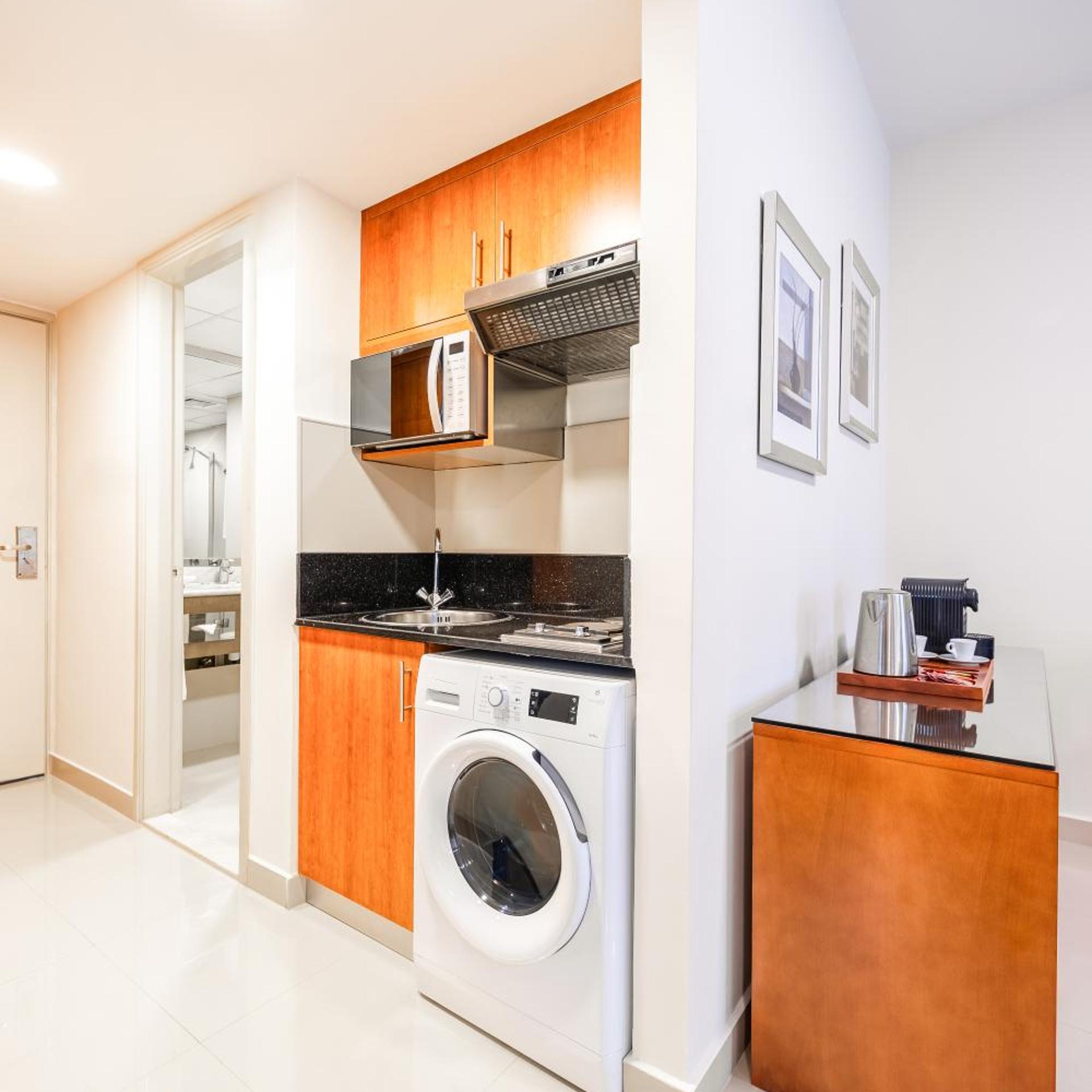 Golden Sands Hotel Apartments 3-5-10 53/73