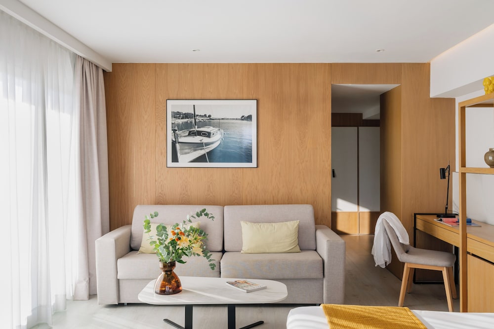 MiM Mallorca member of Melia Collection 56/72
