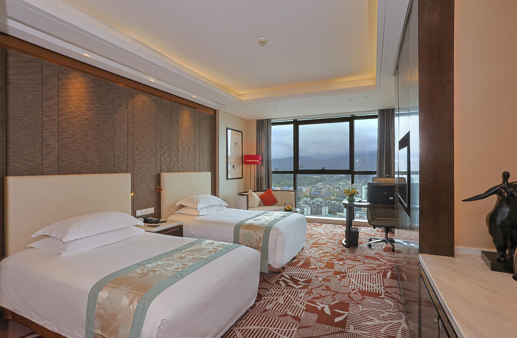 Executive, Twin Beds, River View, Smoking