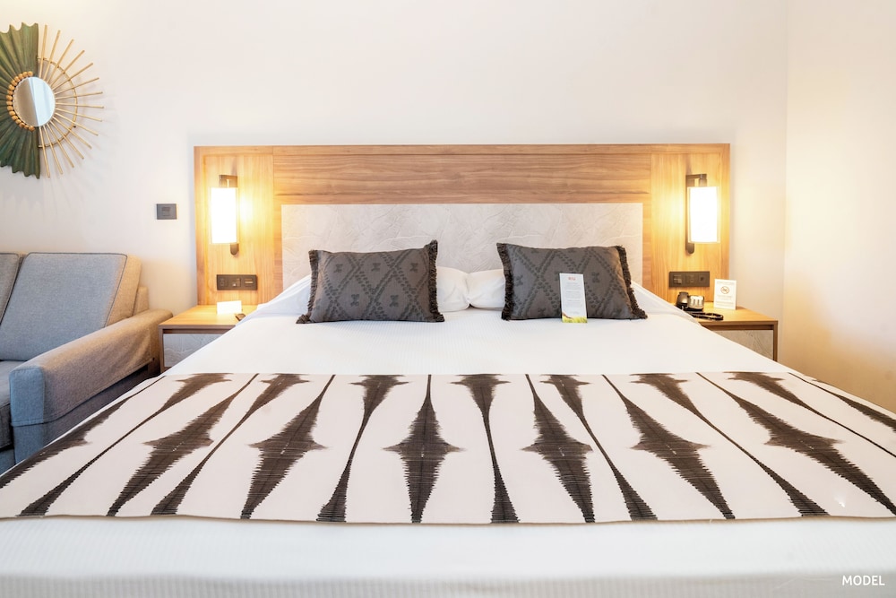 غرفة متصلة بسرير كينج وسريرين مزدوجين، RIU Flamingos - All Inclusive 5/9