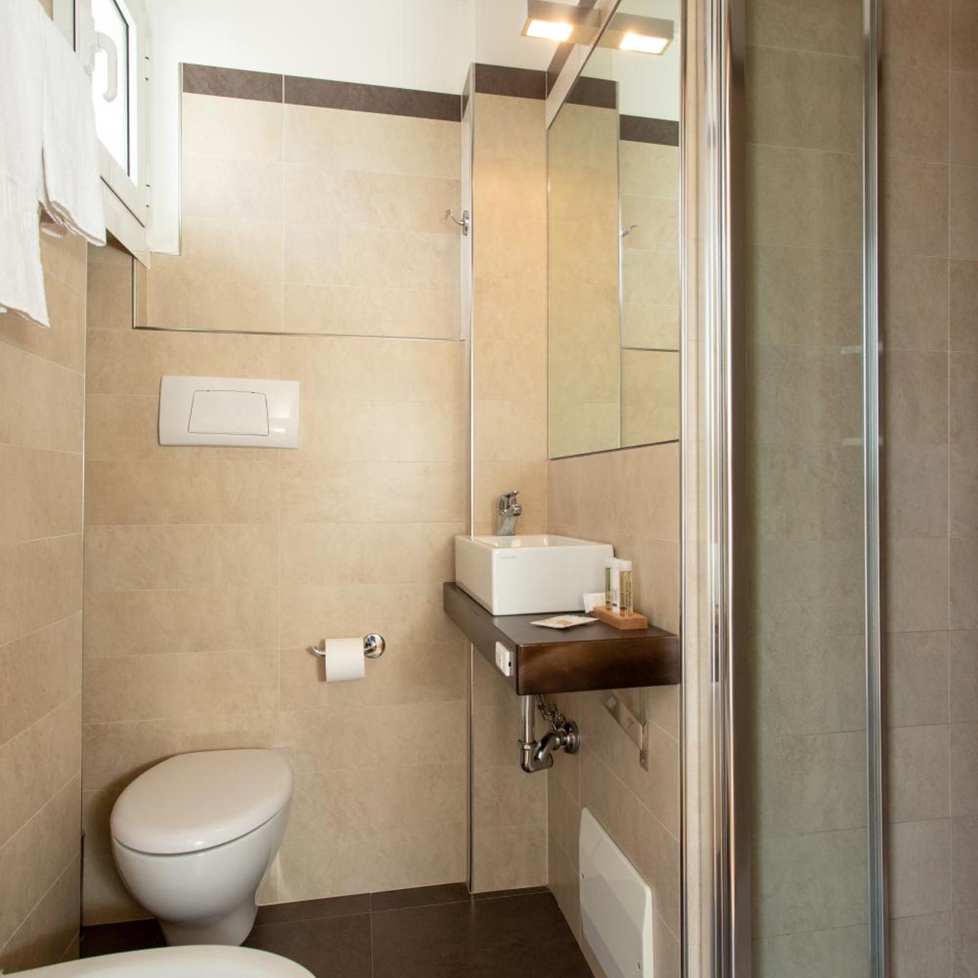 Hotel Ancora 49/50