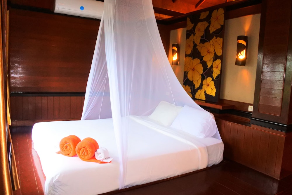 Baan Laanta Resort & Spa 18/69