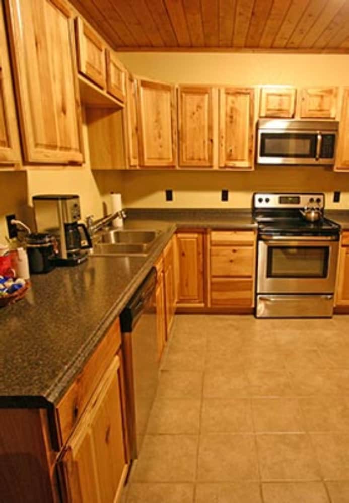 Wildberry Lodge Bed &amp; Breakfast 31/50