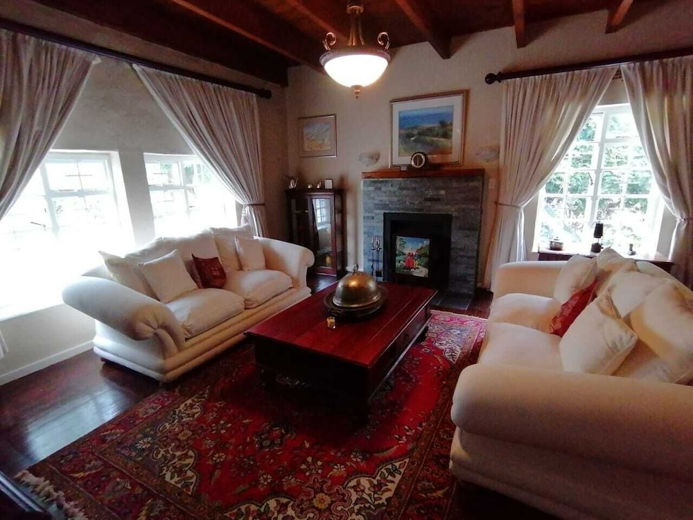 Fiore Guest Accommodation 28/50