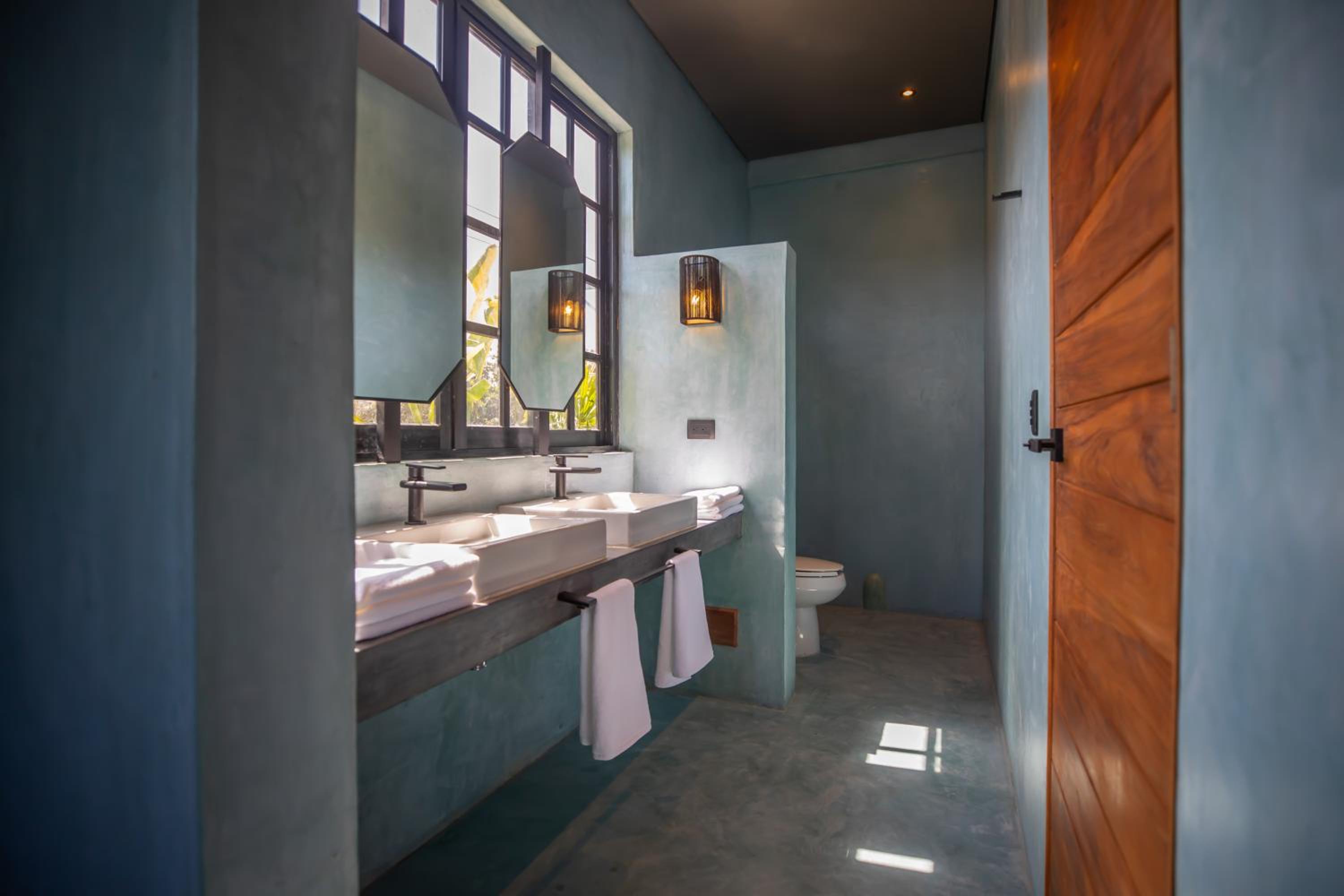 غرفة بسريرين منفصلين بشرفة، Turquoise Tulum Hotel 5/5