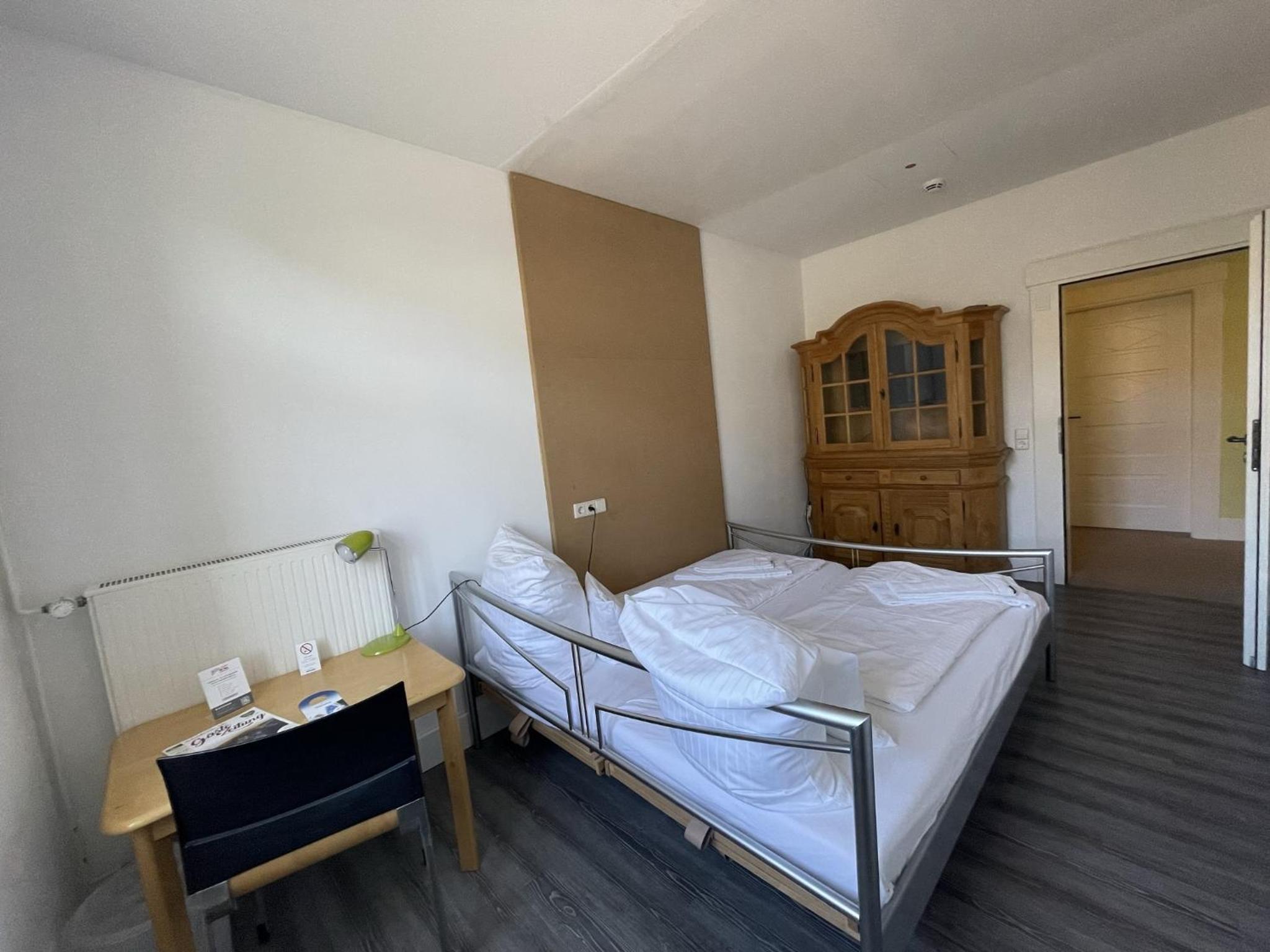 Bahnhof Balingen Hotel 13/47