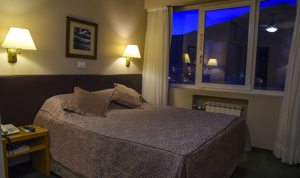 Comodoro Hotel 8/19