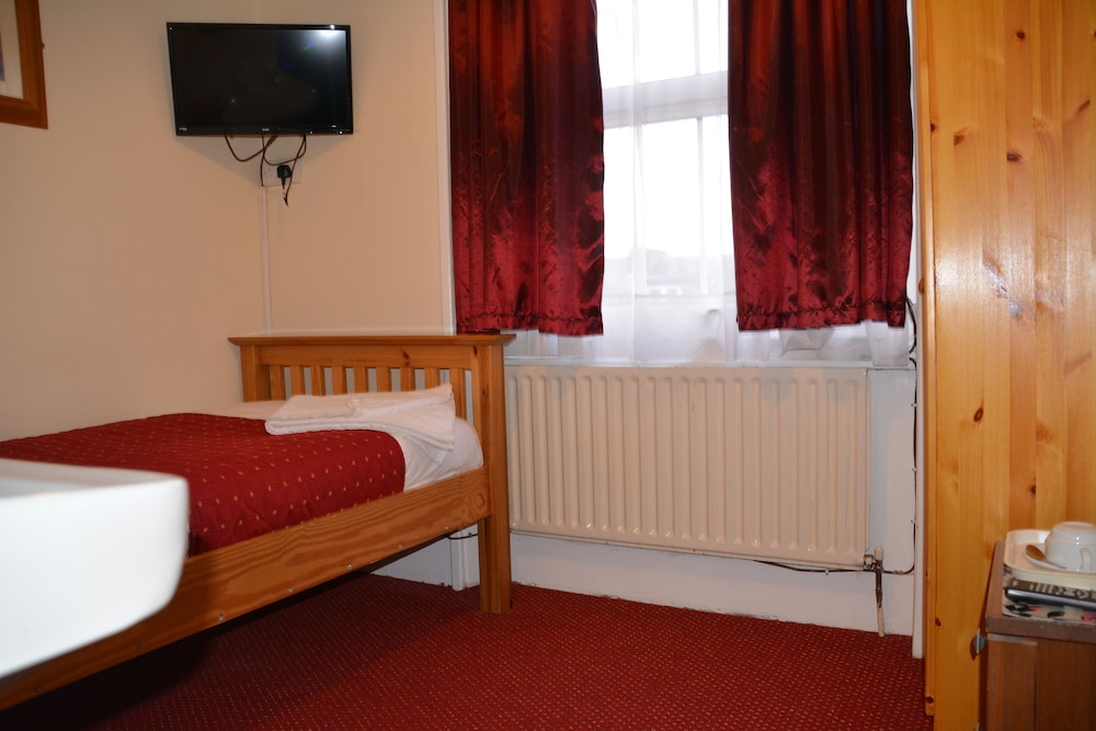 Bow Guest House 29/51