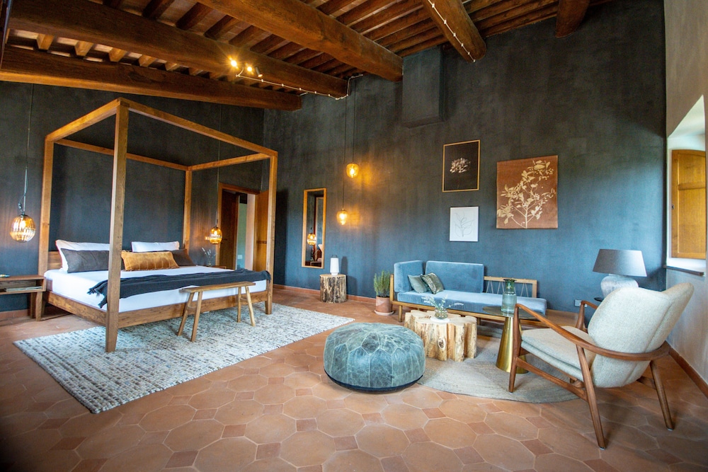 Borgo Castello Panicaglia 17/35