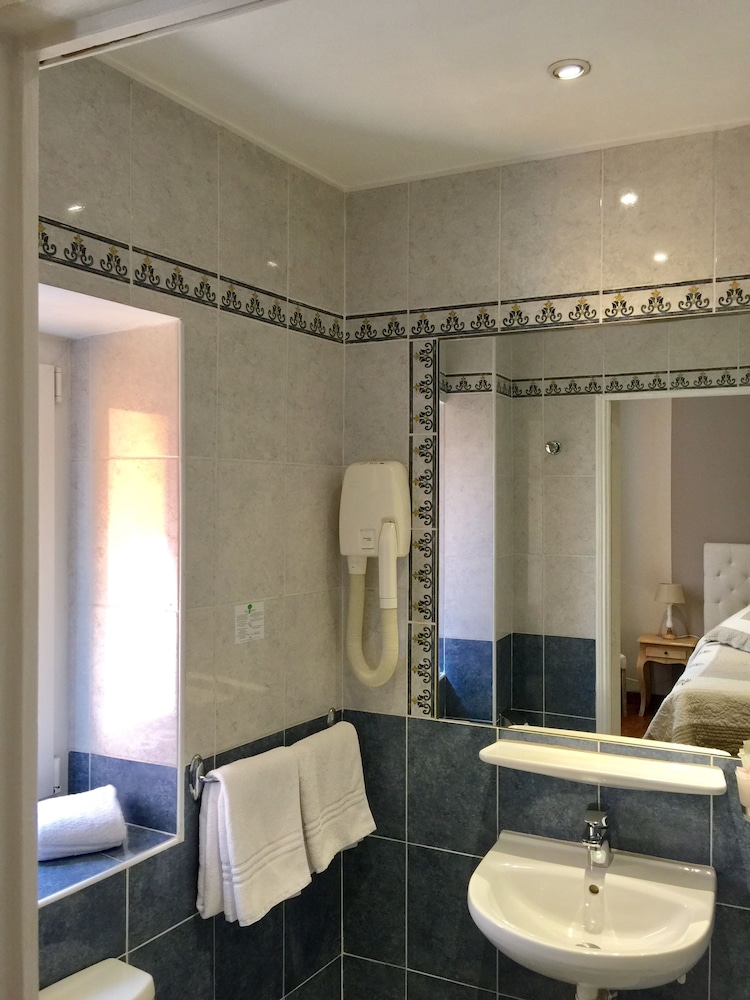 Lepante Hotel 50/51