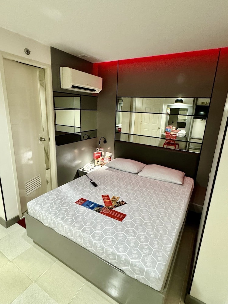 Hotel Sogo Roxas Blvd 13/32