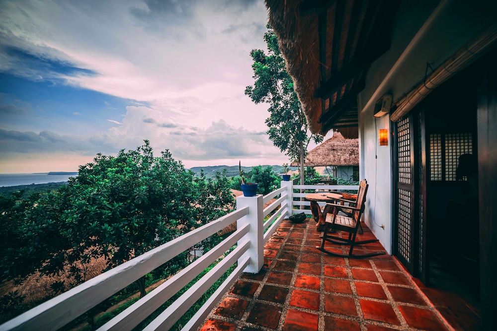 Marquis Sunrise Sunset Residential Cottages 13/70