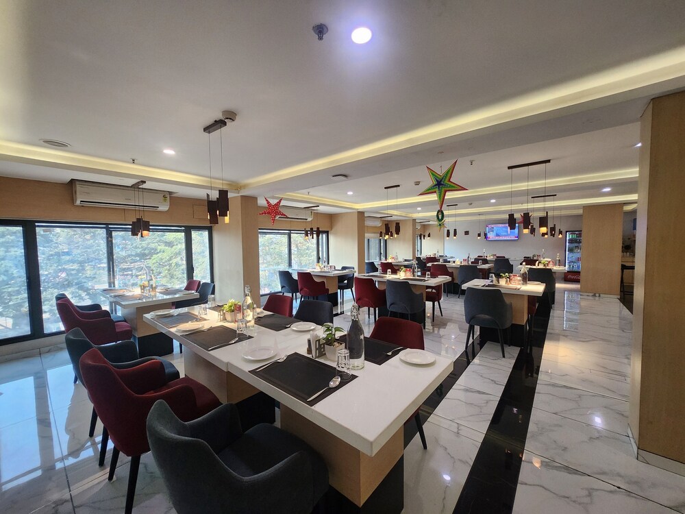 Mastiff Hotel, Ankleshwar 48/60