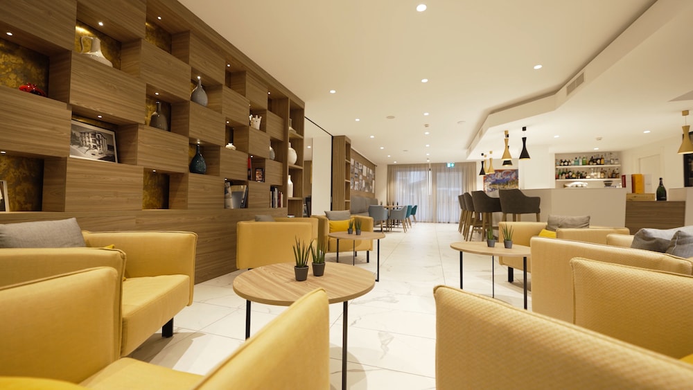 Solho Hotel 33/49