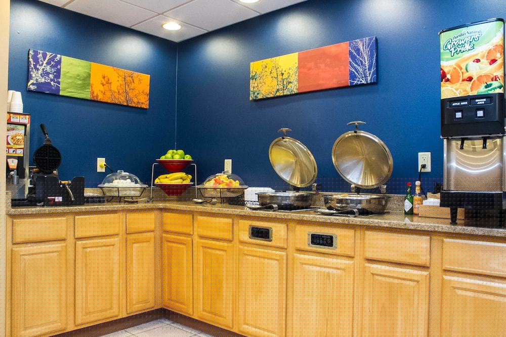 Fairfield Inn by Marriott New York LaGuardia Airport/Flushing 26/37