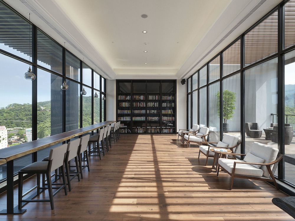 Lakeshore Hotel Suao 47/62