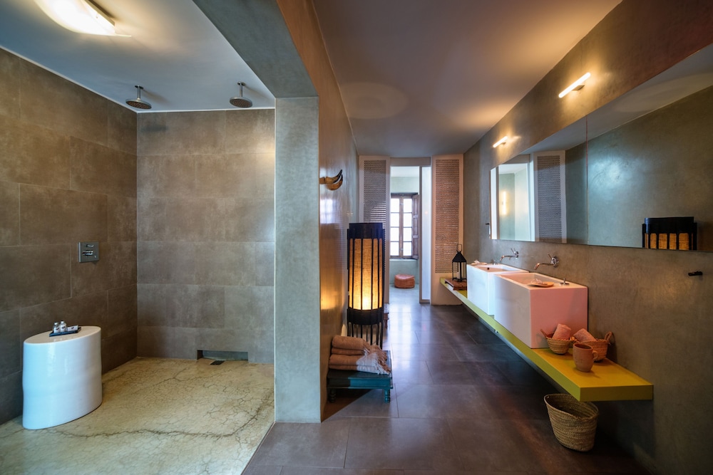 Riad Due 48/50