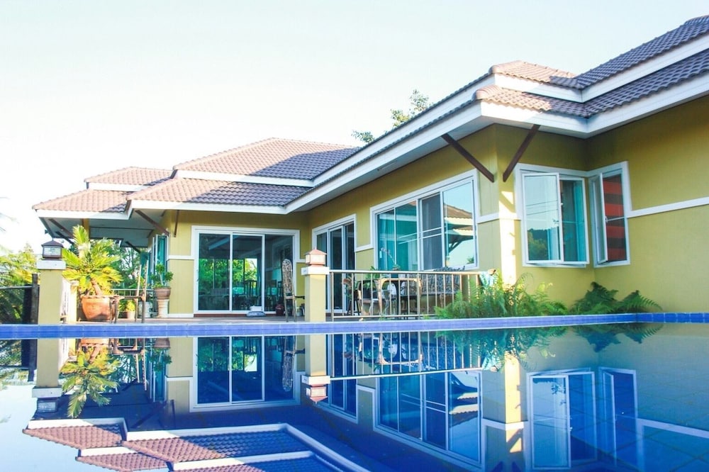 Phutien Resort 3/50