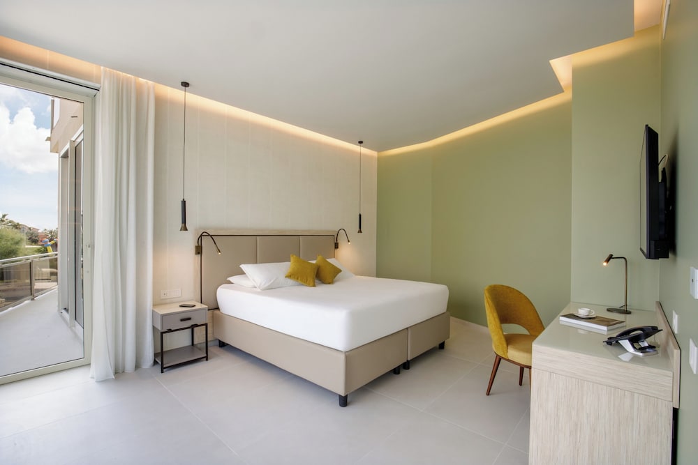 Ambasciatori Suite Hotel 73/110