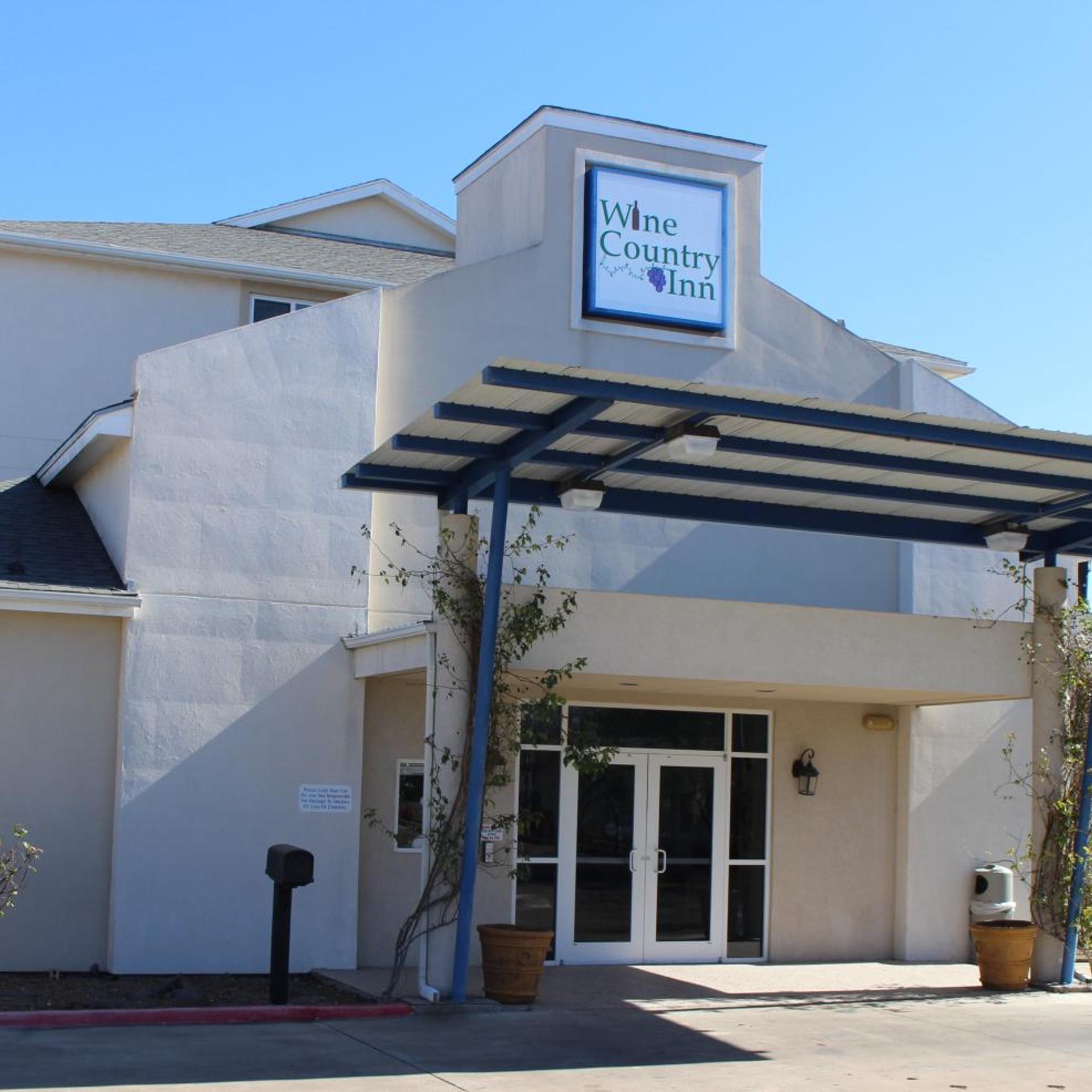 Wine Country Inn 6/26
