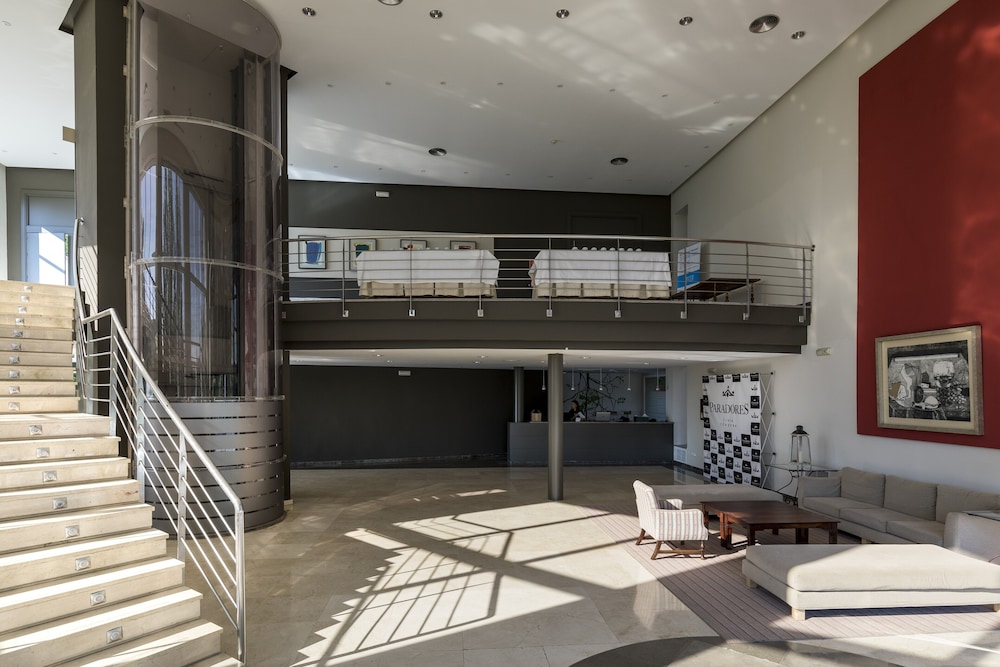 Parador de Cordoba Hotel 33/50