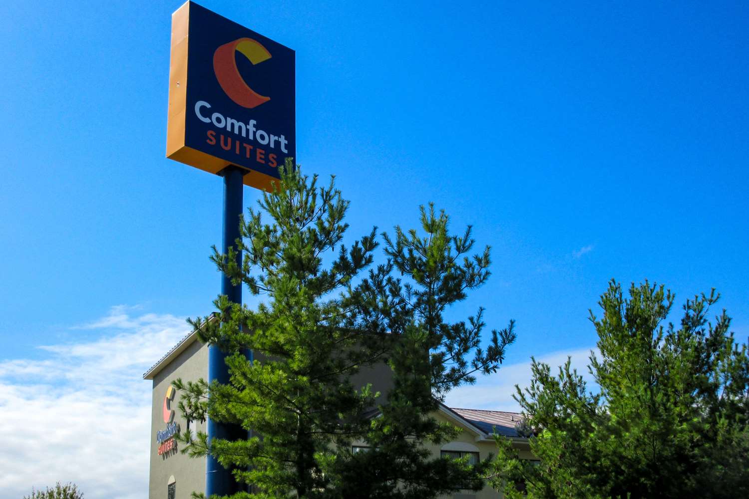 Comfort Suites Georgetown, KY 6/44