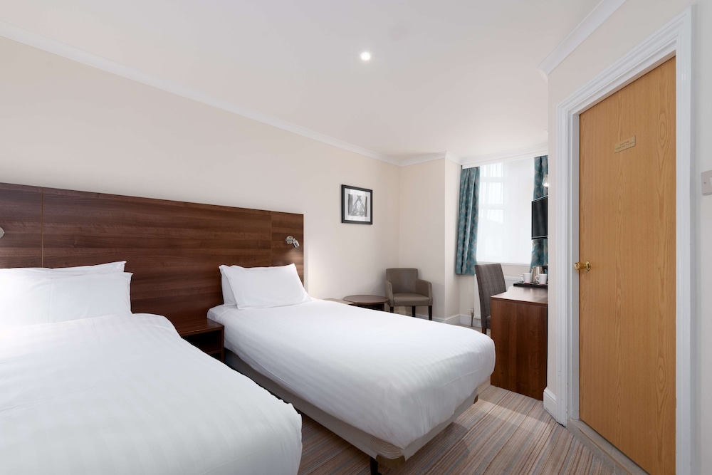 Family, King Bed, Convertible Double Bed, Sofa