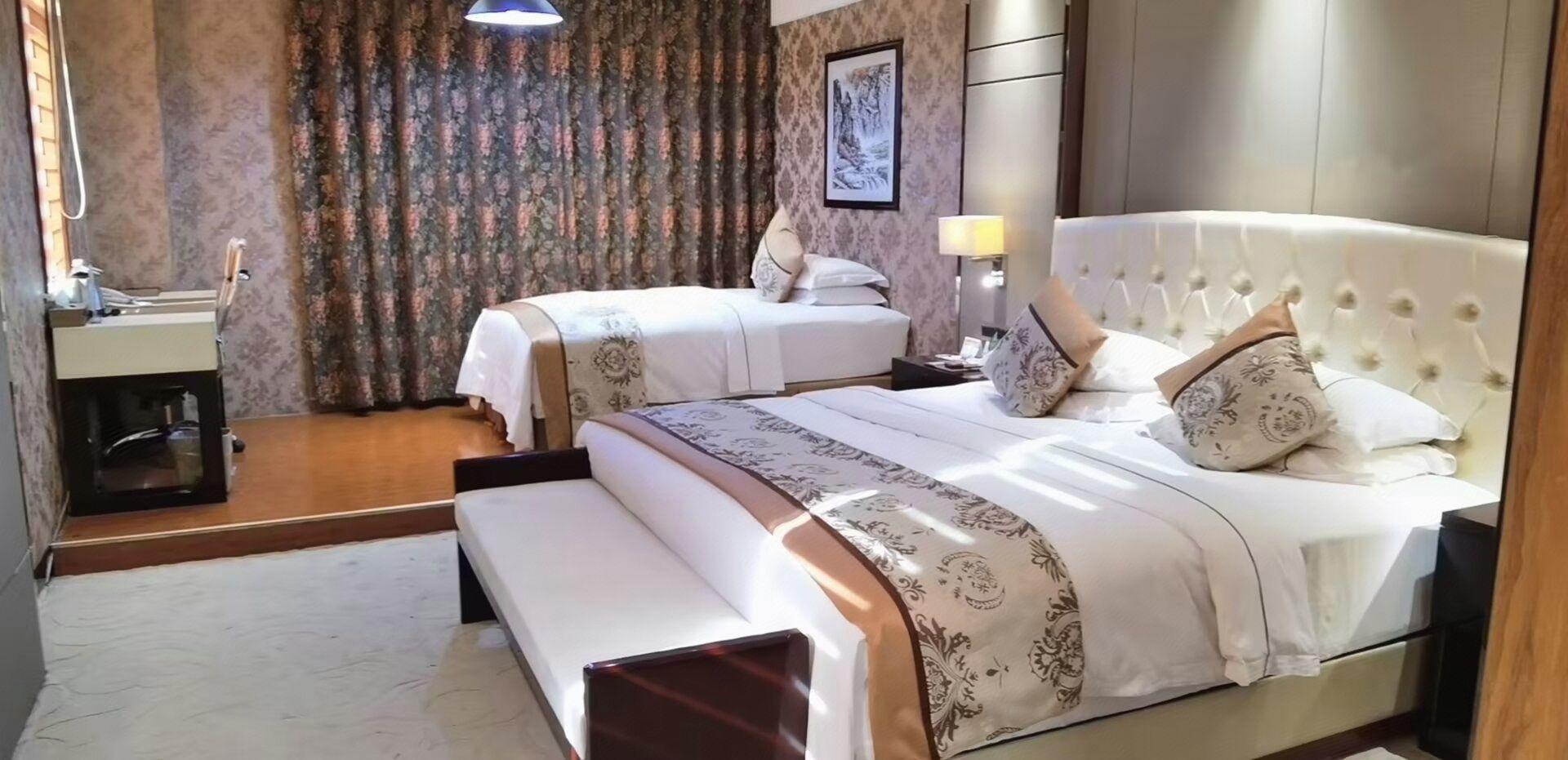 Jiahao Time Hotel 13/24