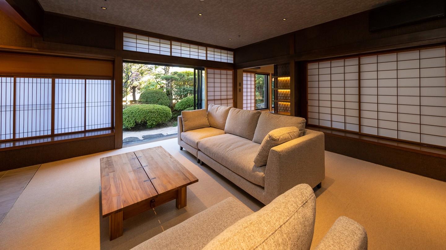 Japanese Western, Special