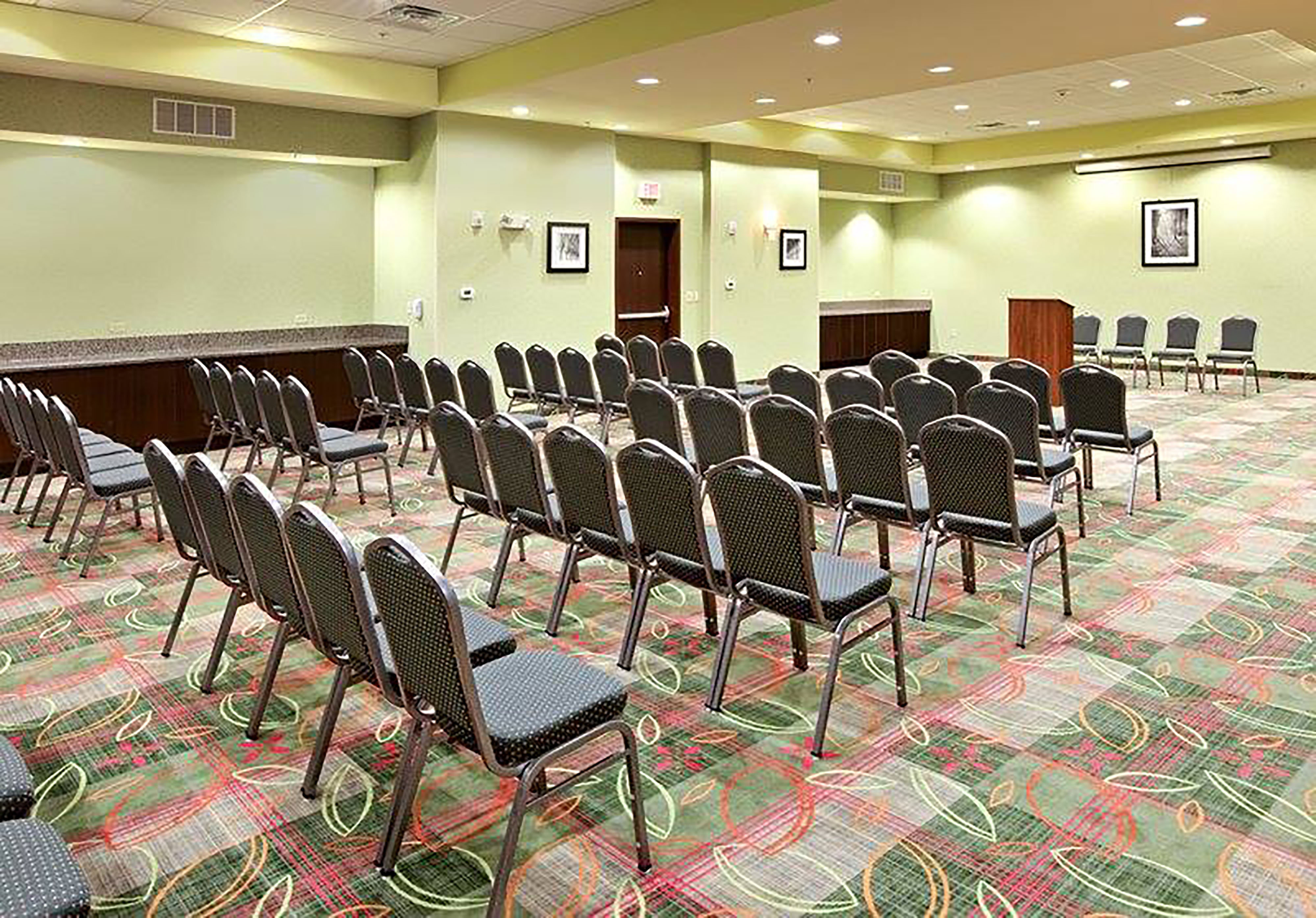 Holiday Inn Garland 59/73