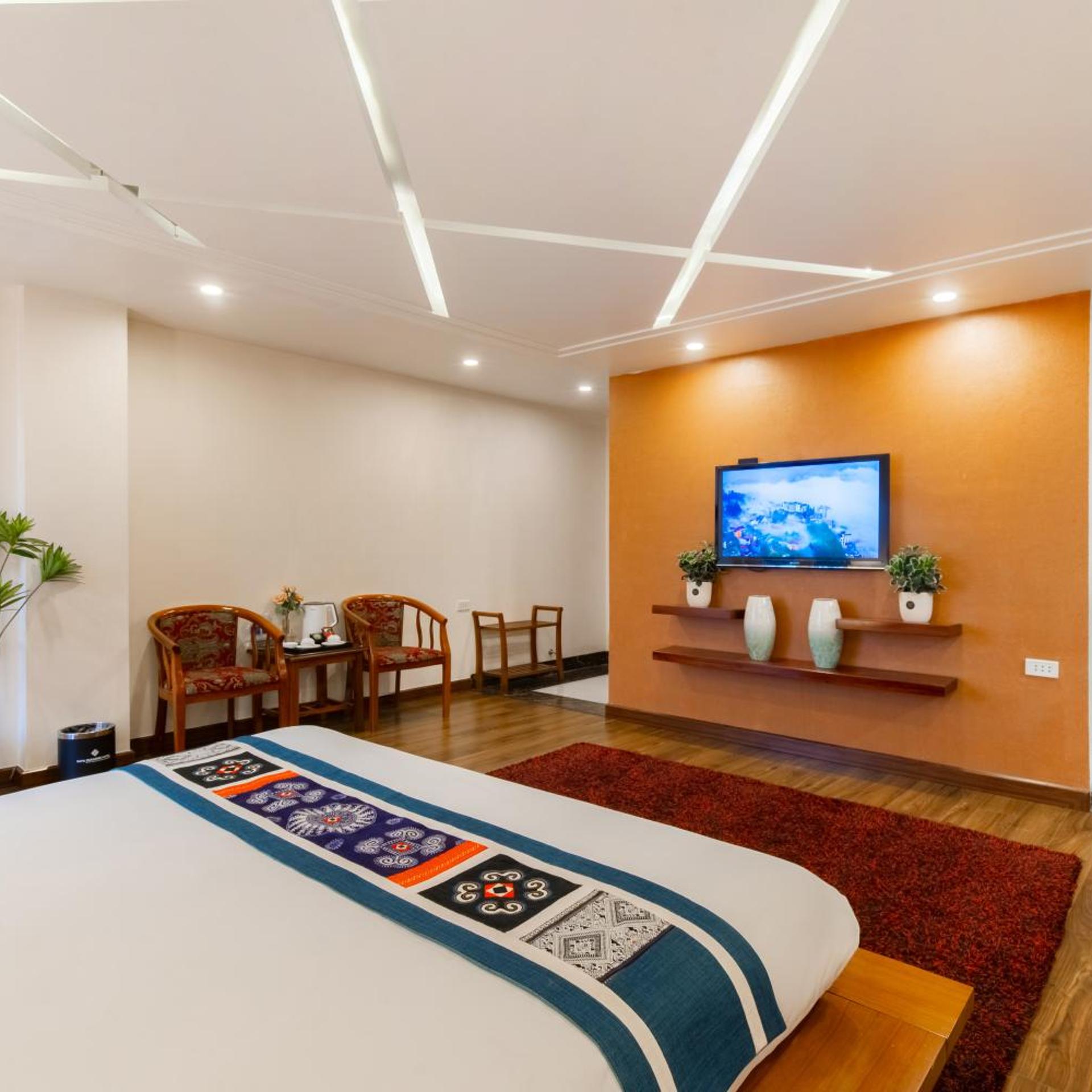 Sapa Paradise Hotel 68/77