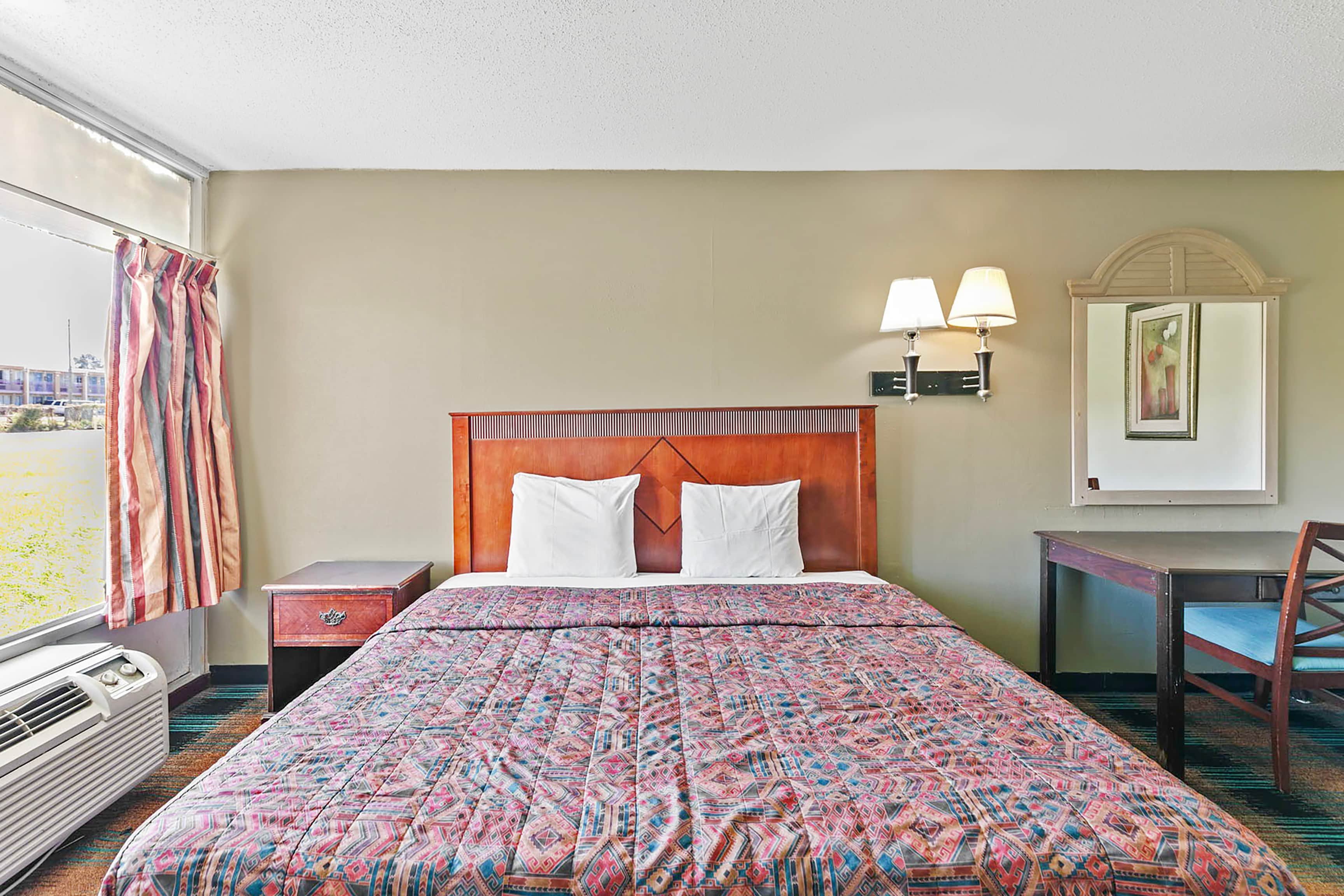 Star Motel Hattiesburg University Area 15/51