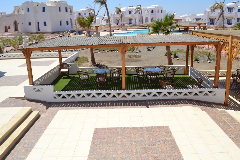 Beach Safari Nubian Resort 2/50