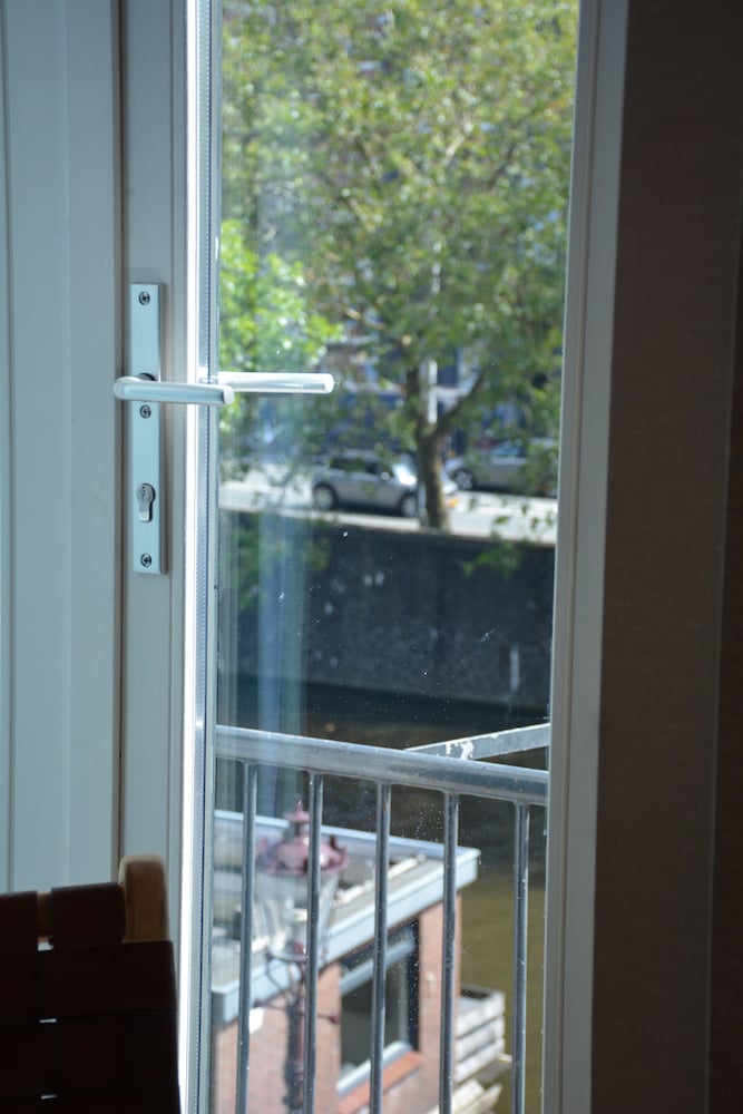 If boutique hotel 30/55