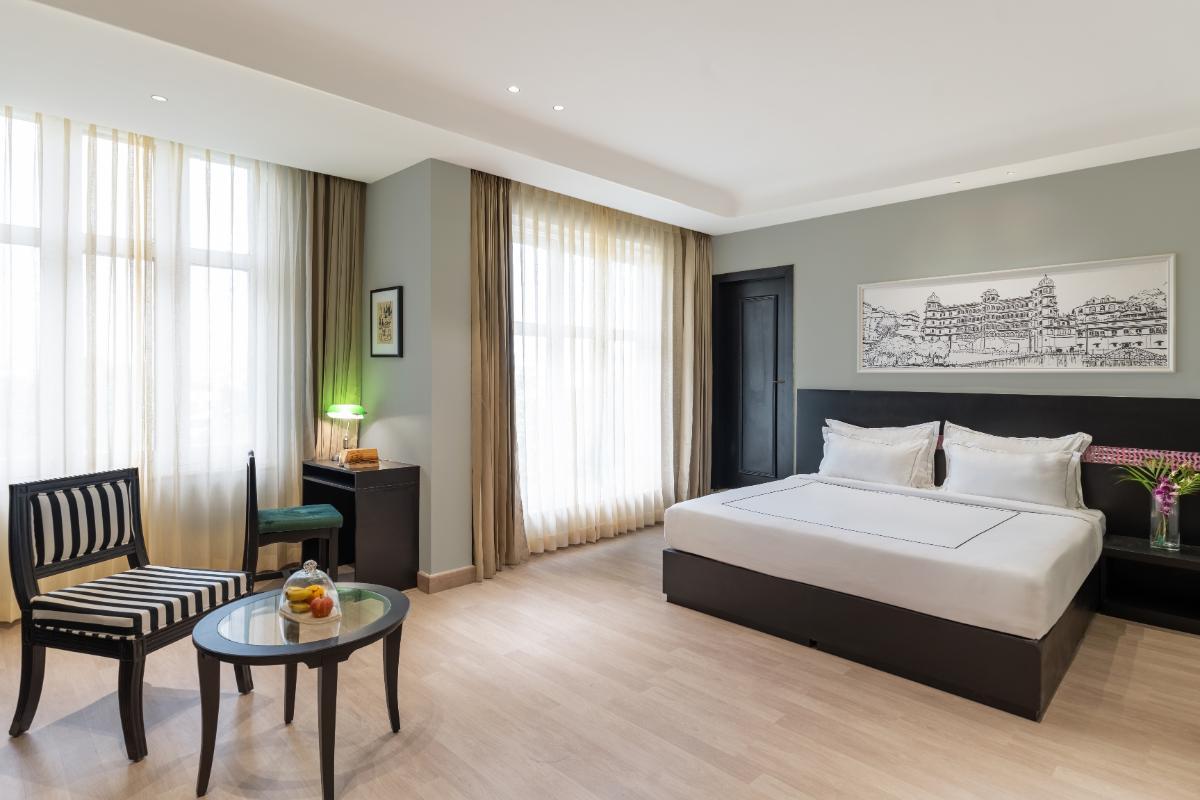 1 Bedroom, Urban, Queen Bed