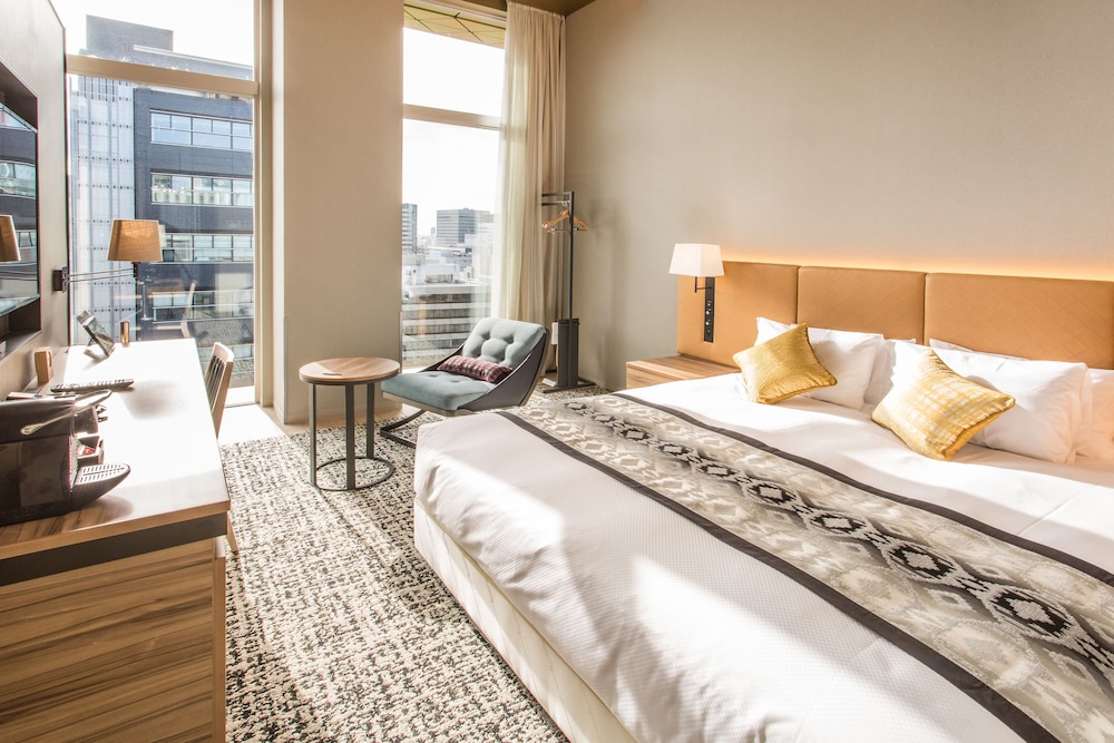 Musse, King Bed