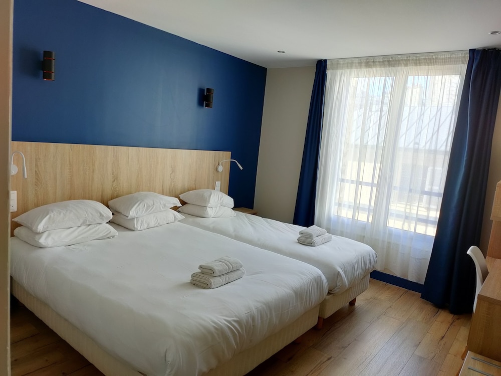 HOTEL MODERN EST 14/37