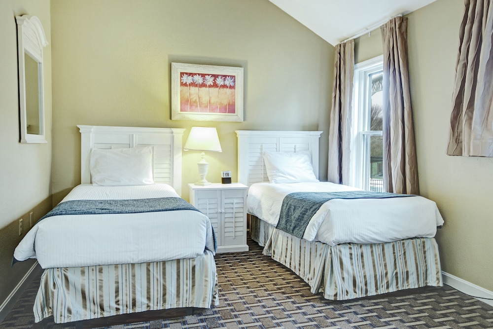 Club Wyndham Newport Overlook 11/50