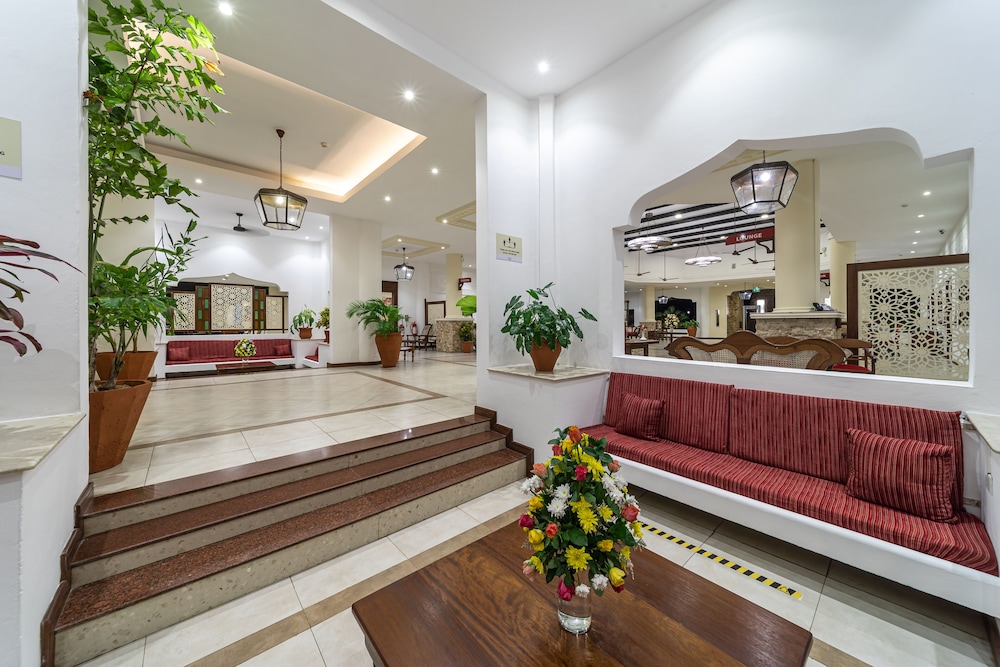 PRIDEINN PARADISE BEACH HOTEL AND SPA 6/79