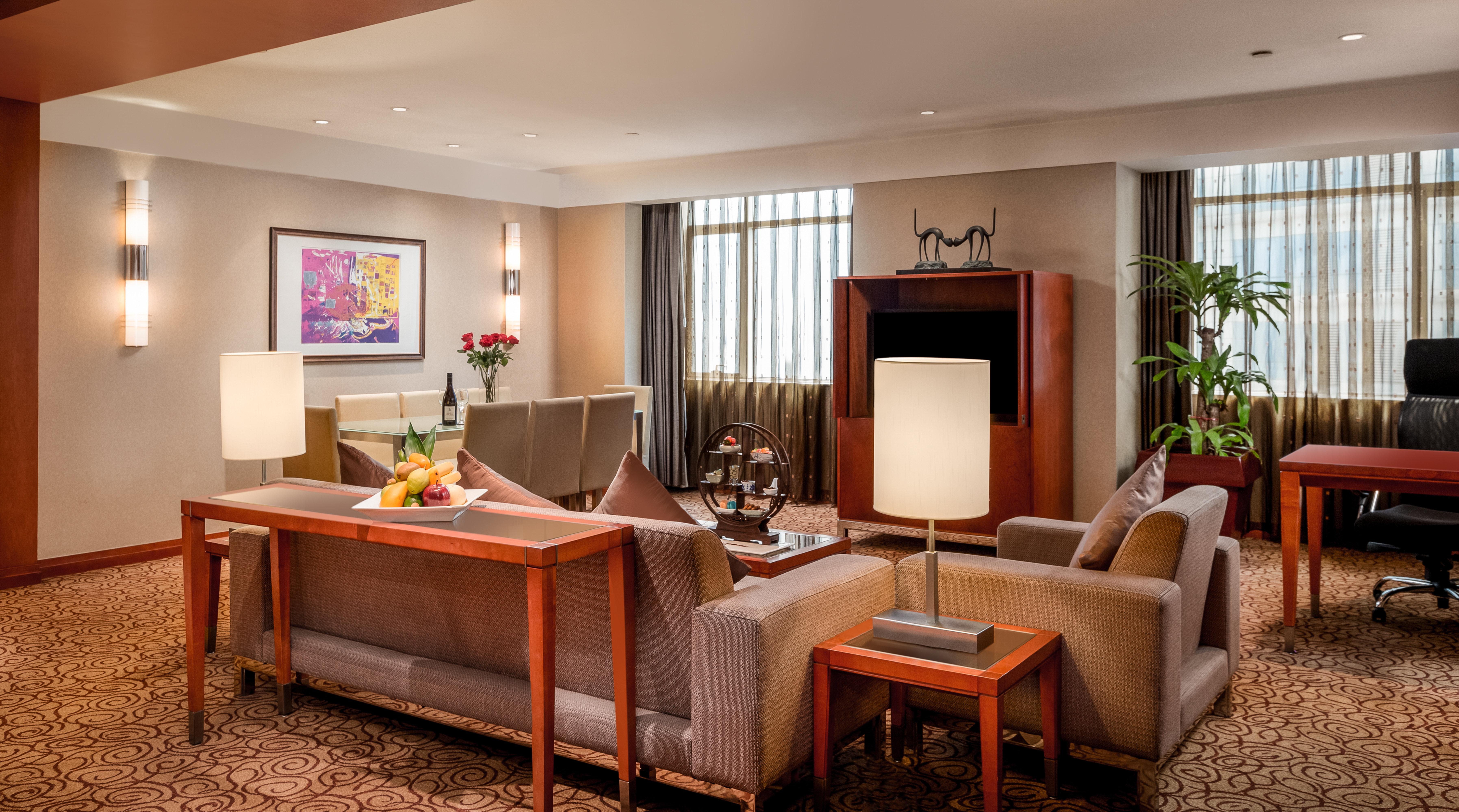 Dekin Hotel Chongqing Jiefangbei 25/38