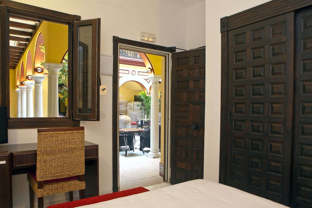 Itaca Sevilla 5/33